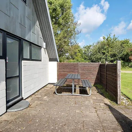 Fy196-brenderup-fyn-bakkevej-15 Holiday home Vedelshave